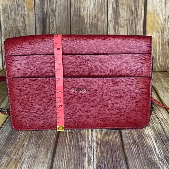 GUESS Burgundy Crossbody with Chain Detail Strap, used w/ minor flaws on edges - Picture 12 of 13
